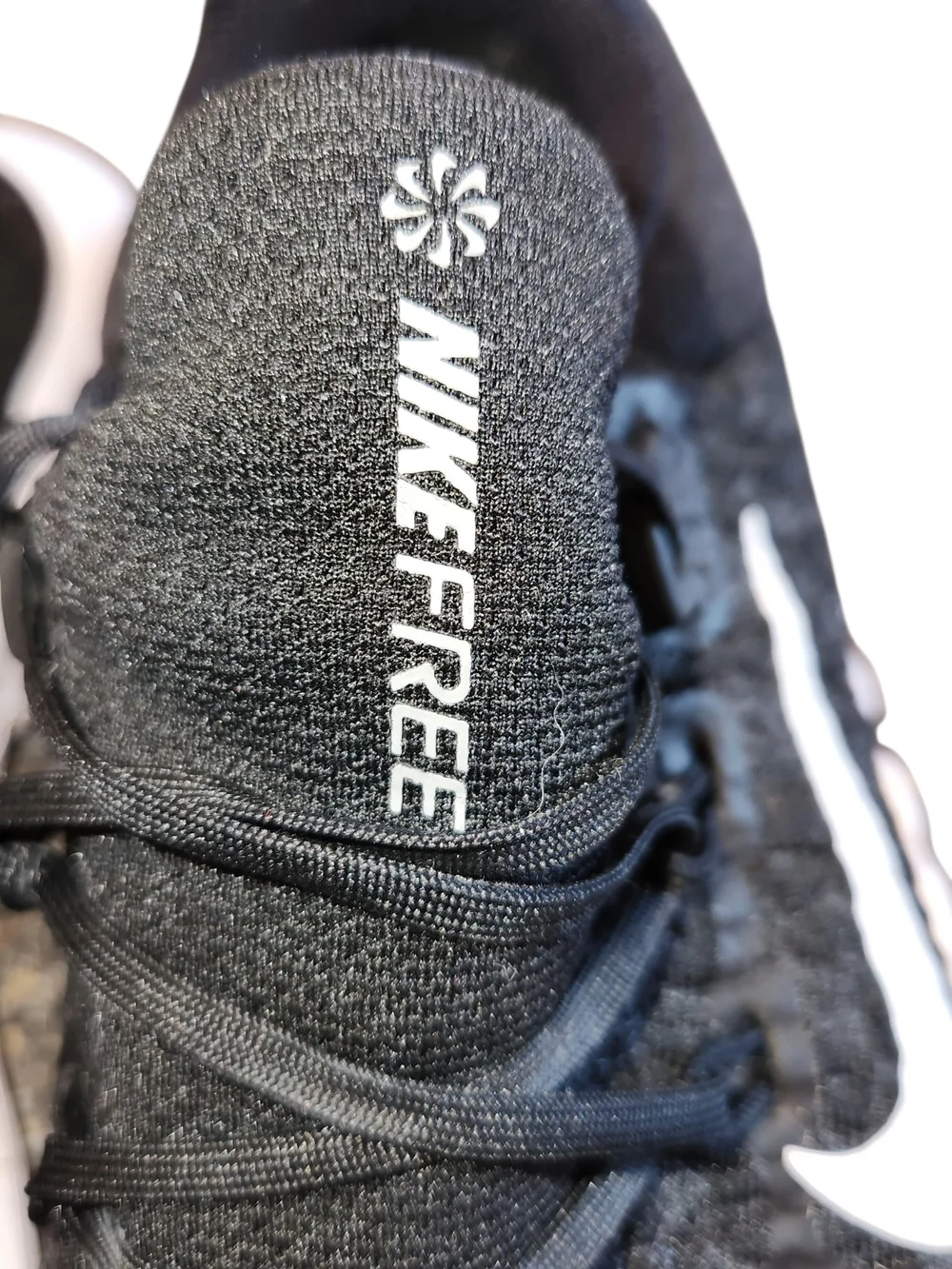 NIKE Free Run 5.0 Next Nature Running Shoes Black/White Women's Size 8.5 Light
